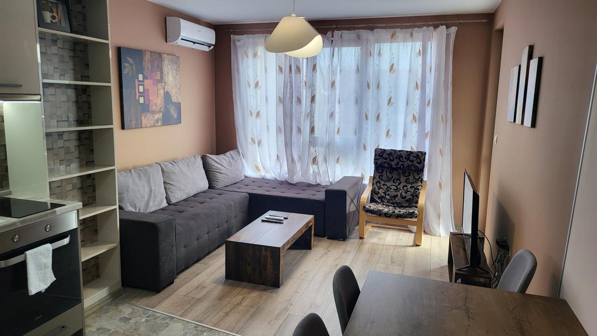 Stylish Apartment Near City Center Пловдив Екстериор снимка